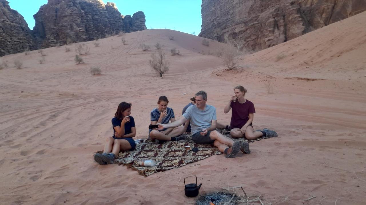 Enad Desert Camp Wadi Rum Exteriér fotografie